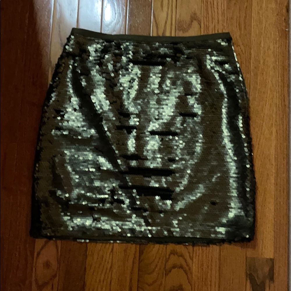 Sequence skirt